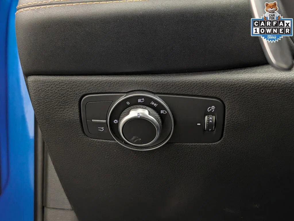 Used 2025 Blue Alfa Romeo  image 21