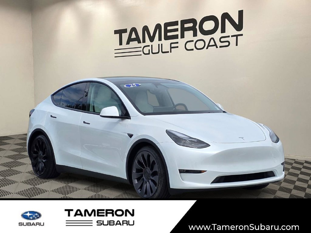 Used 2025 White Tesla Performance image 1