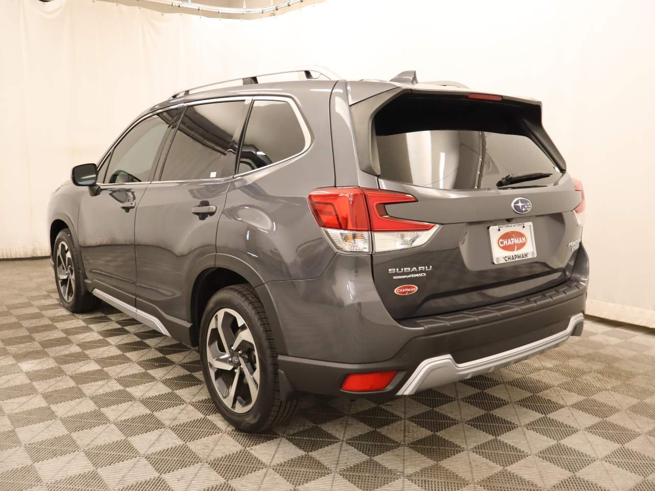 Used 2022 Magnetite Gray Metallic Subaru Touring image 3