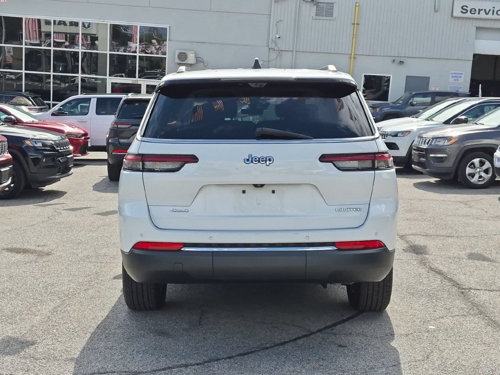 Used 2023 White Jeep Limited image 6