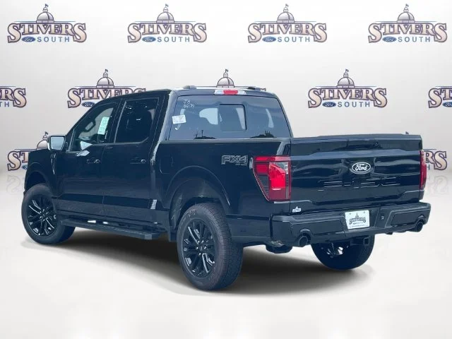 New 2026 Black Ford XLT image 4