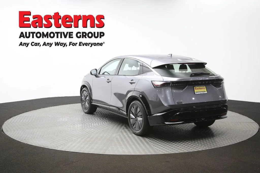 Used 2023 Gray Nissan ENGAGE image 64