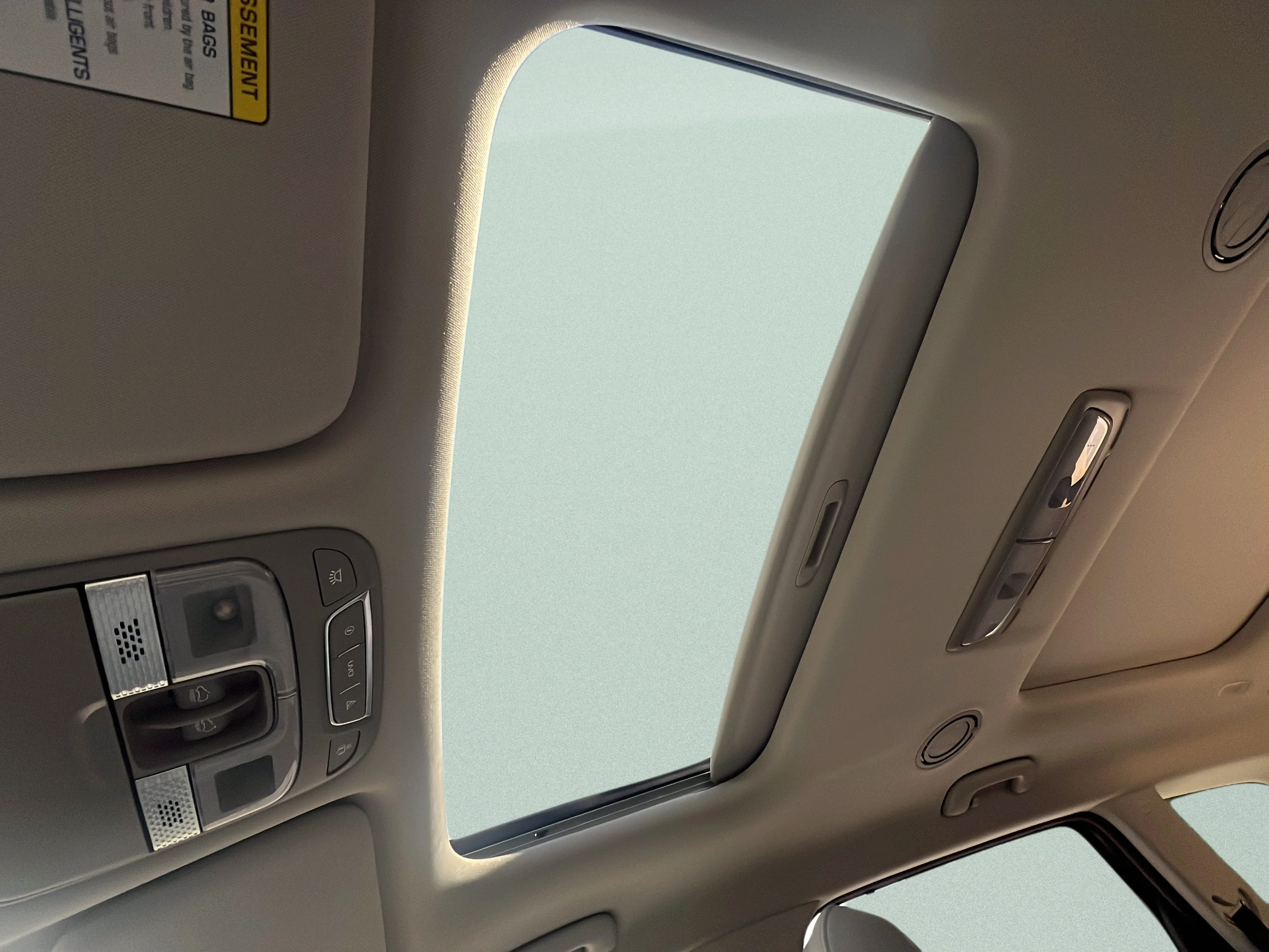 Used 2022 Gravity Grey Kia SX image 15