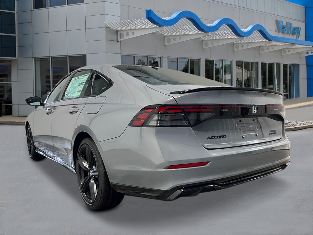 New 2026 Urban Gray Pearl Honda Sport-L image 3
