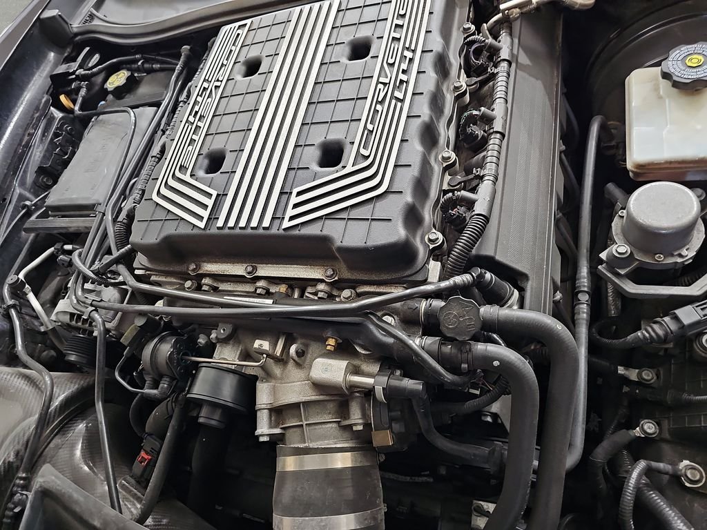 Used 2017 Black Chevrolet Z06 image 30