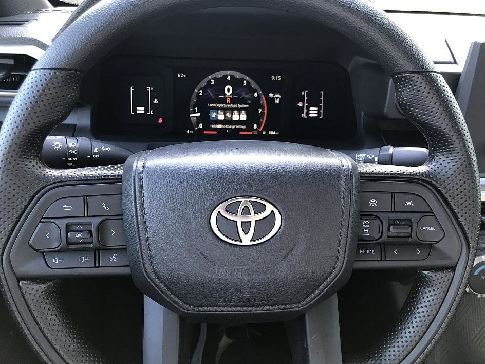 2025 Toyota Tacoma SR5 - Photo 19