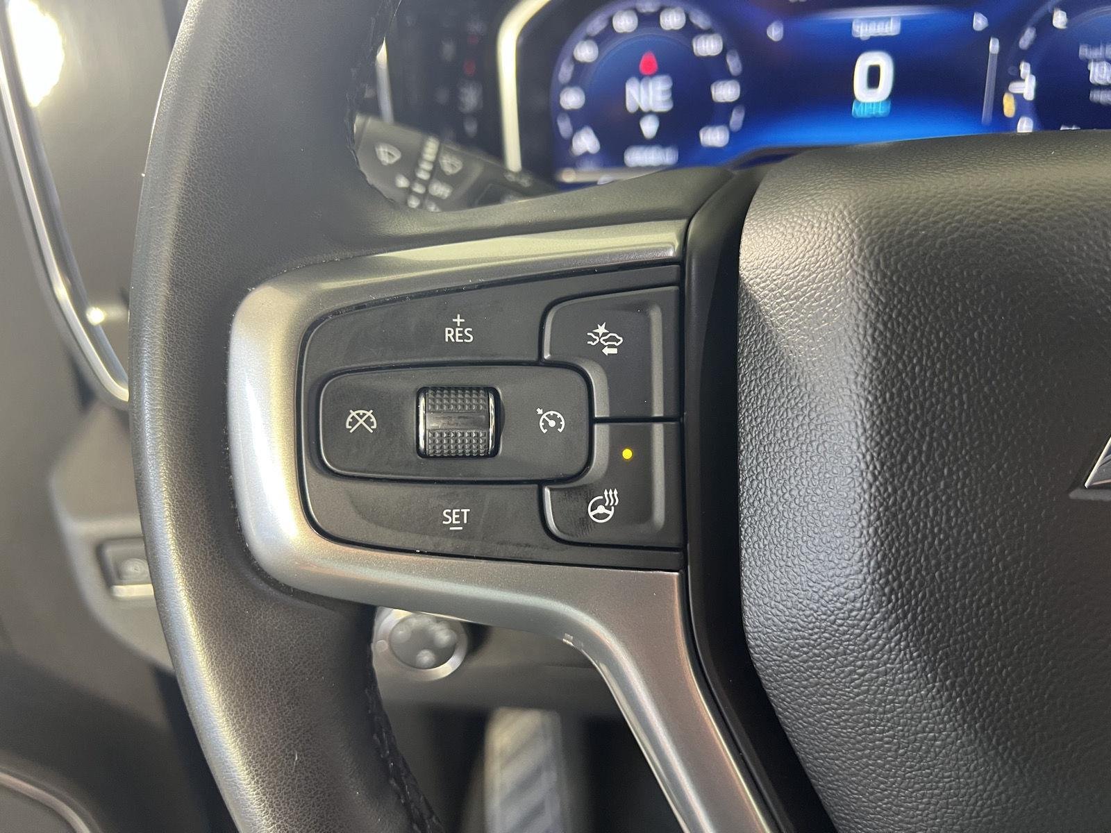 Used 2024 Lakeshore Blue Metallic Chevrolet LT image 10