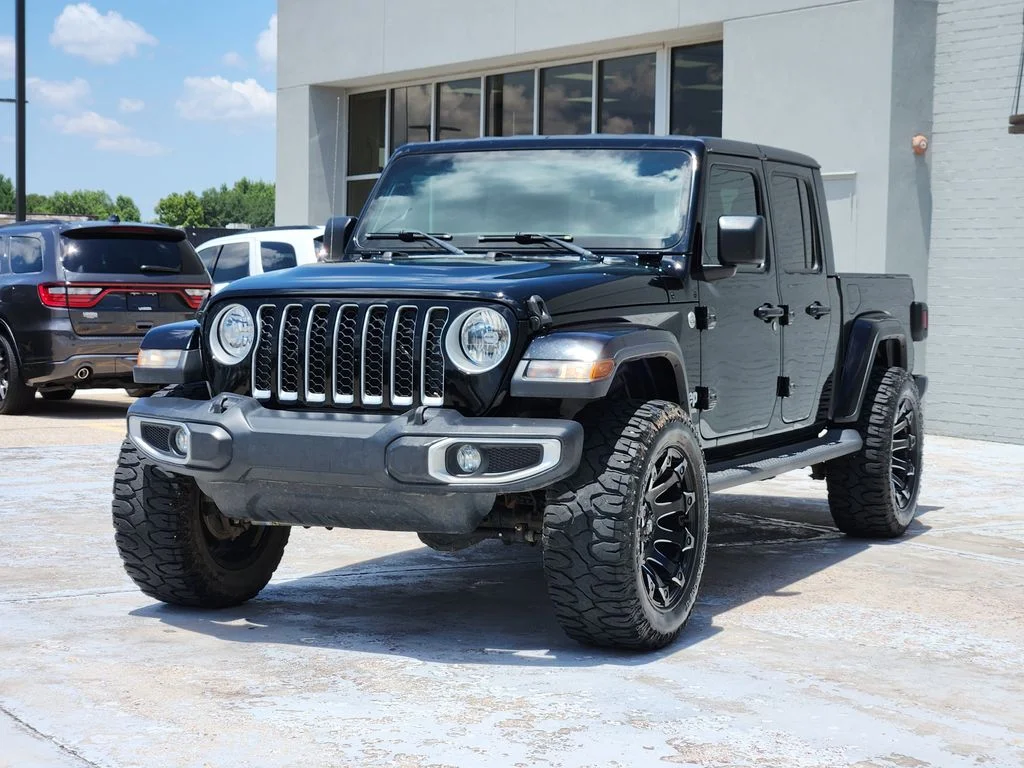 Used 2020 Black Clearcoat Jeep Overland image 4