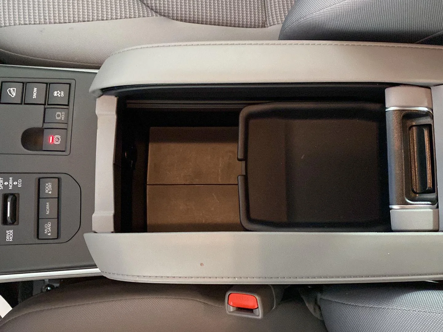 Used 2023 Celestial Silver Metallic Toyota LE image 19