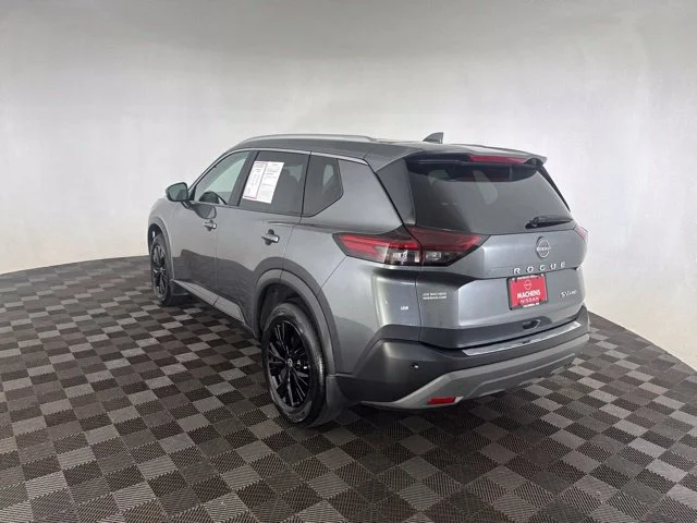 Used 2023 Gray Nissan SV image 10