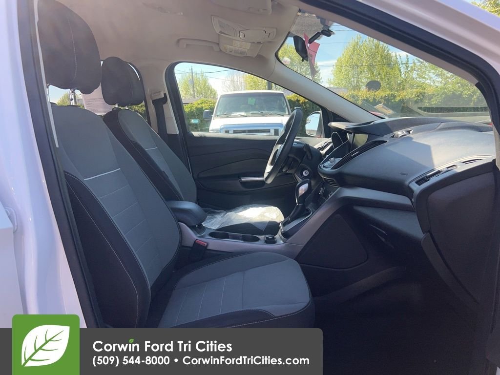 Used 2014 Ford Escape SE with VIN 1FMCU9GX8EUB32685 for sale in Pasco, WA