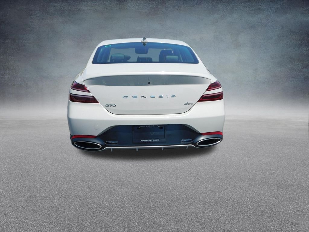 Used 2025 Gray Genesis 2.5T image 4