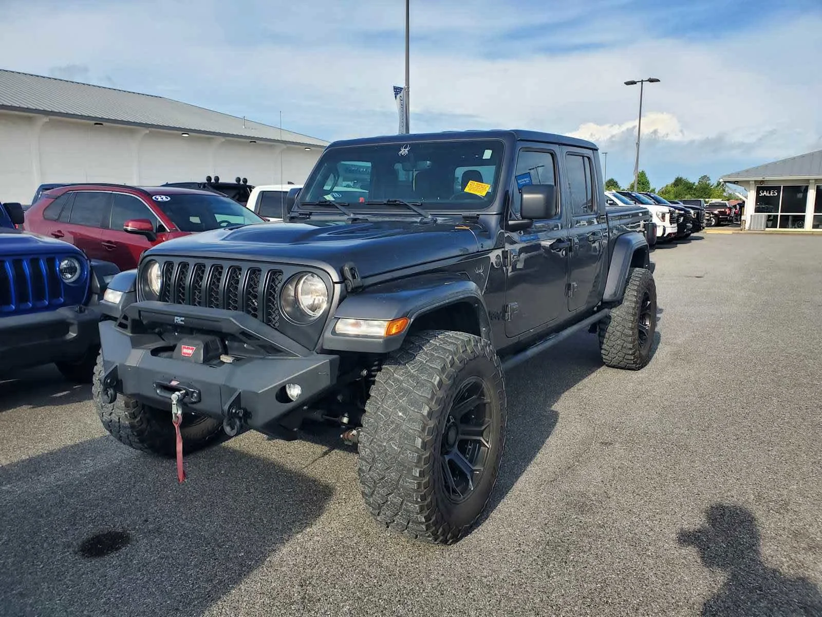 2023 Jeep Gladiator Sport S's photo