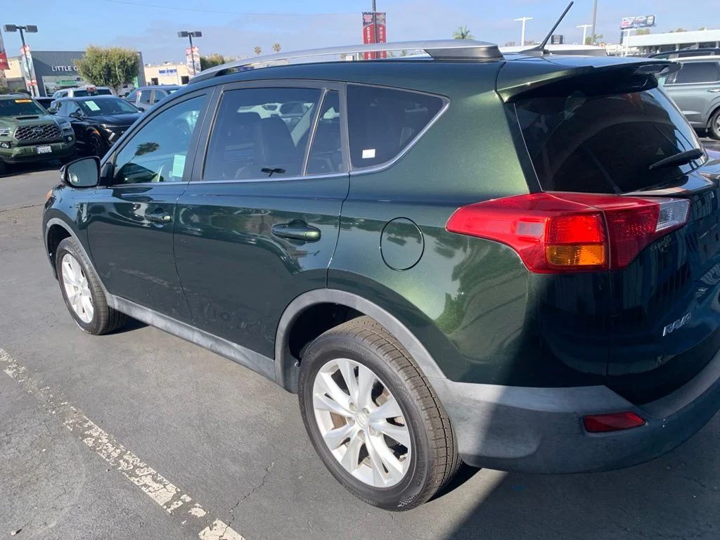 Used 2013 Green Toyota Limited image 8