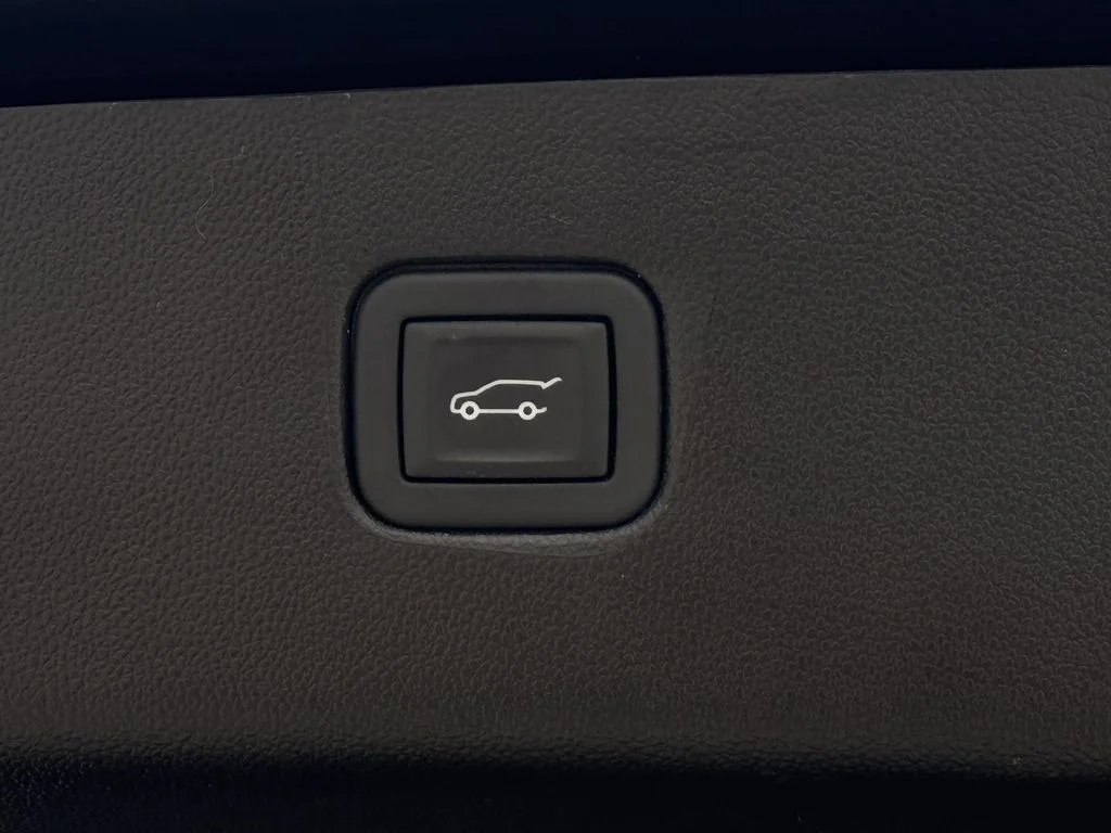 Used 2024 Black Chevrolet LT image 27