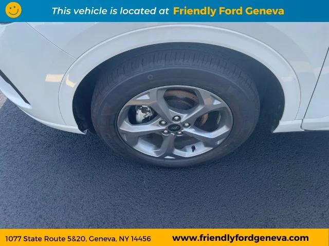 Used 2023 White Metallic Ford ST-Line Select image 9