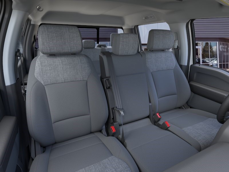 New 2026 Oxford White Ford XLT image 11