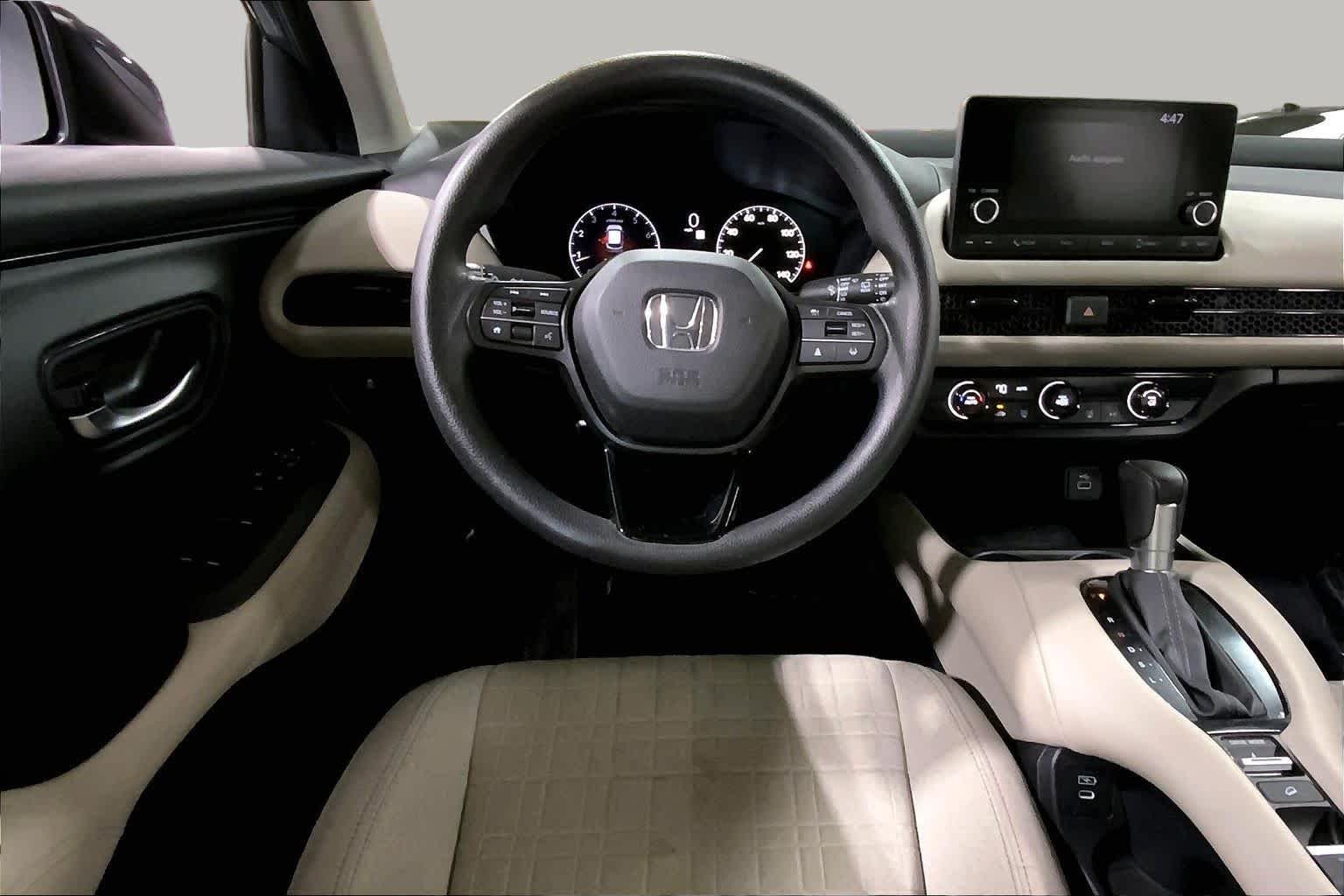 Used 2024 Nordic Forest Pearl Honda LX image 6