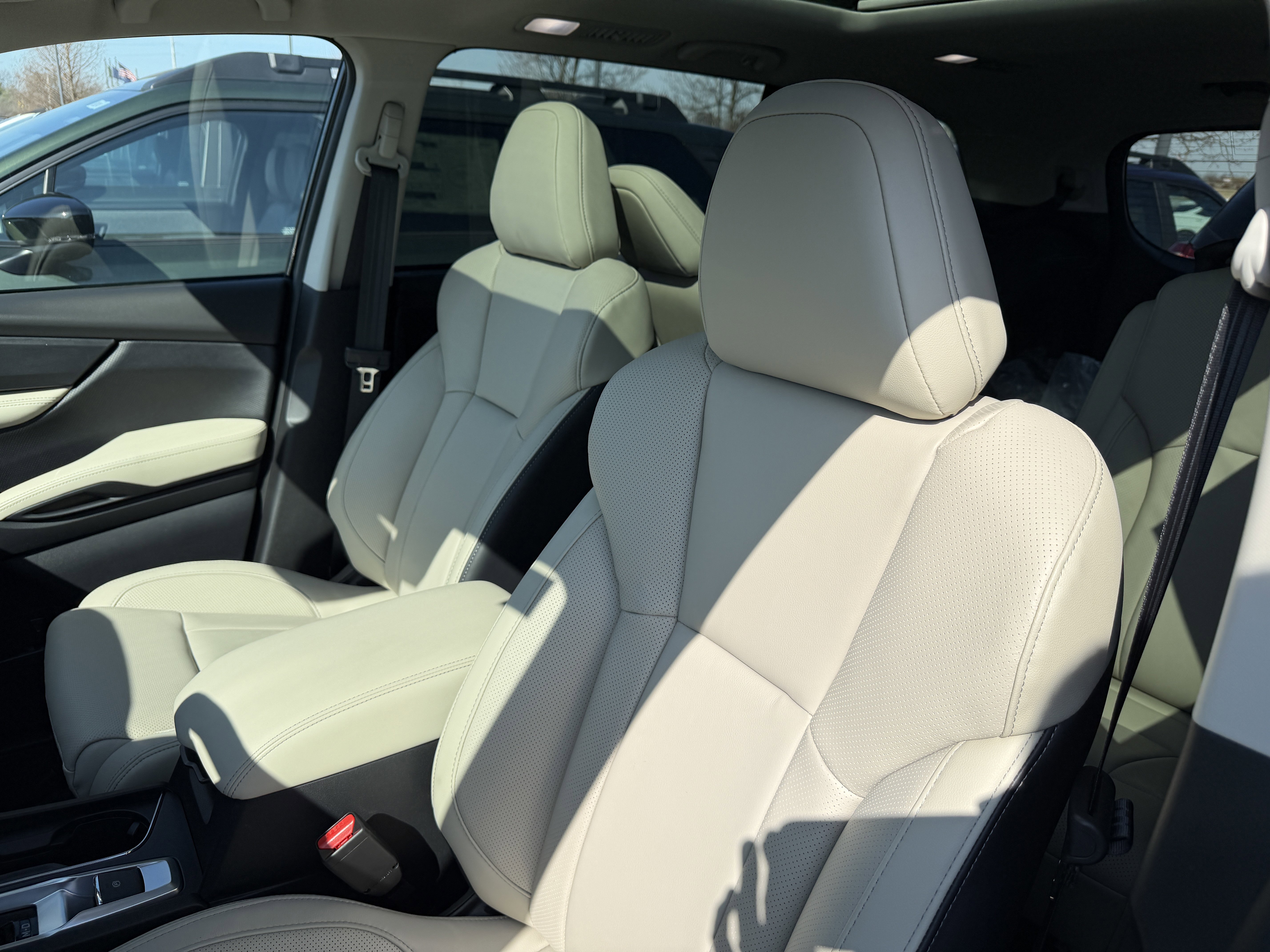 2026 Subaru Ascent Limited - Photo 13
