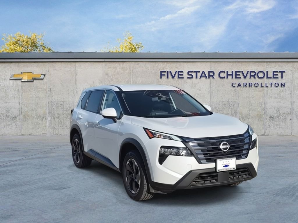 Used 2025 White Nissan SV image 2