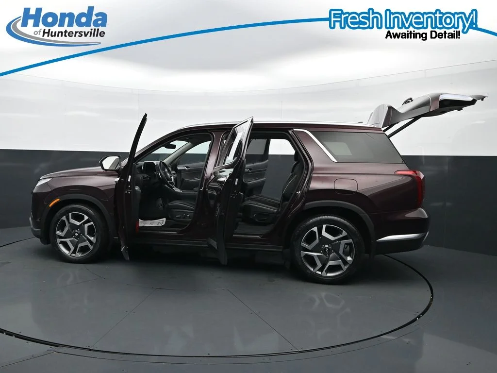 Used 2023 Burgundy Hyundai Limited image 38