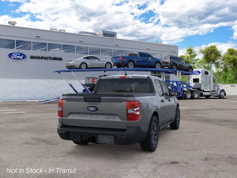 New 2026 Carbonized Gray Metallic Ford XLT image 8