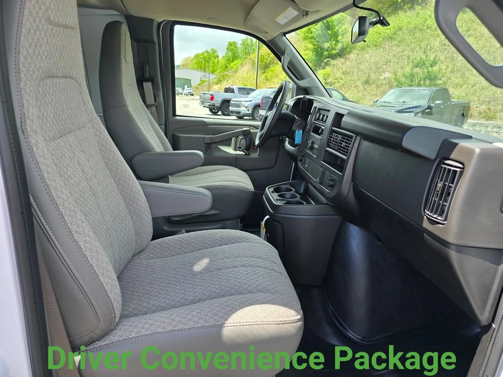 New 2026 White Chevrolet Work Van image 23