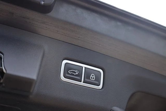 Used 2023 Gray Kia SX image 38