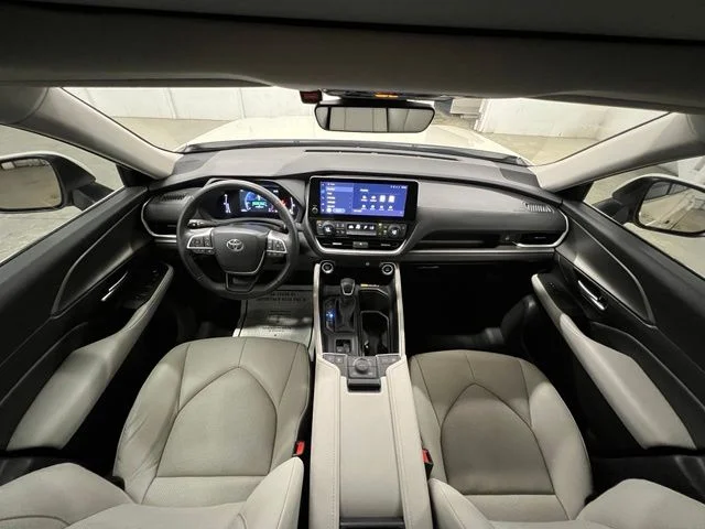 Used 2024 White Toyota XLE image 12