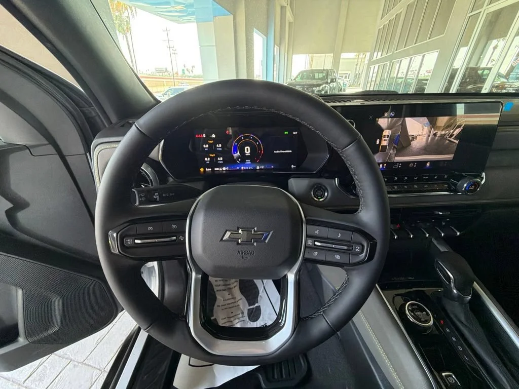 2026 Chevrolet Colorado ZR2 - Photo 10
