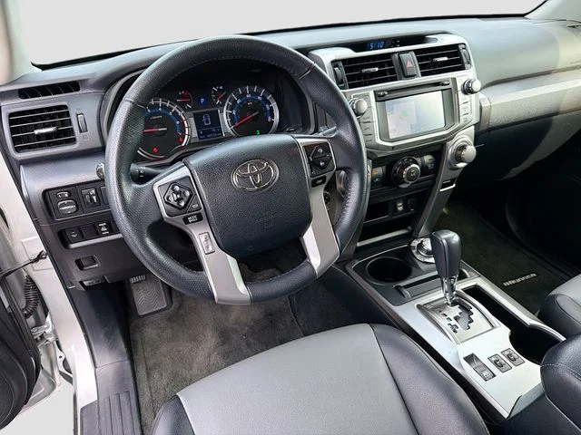 Used 2017 Silver Toyota SR5 Premium image 9
