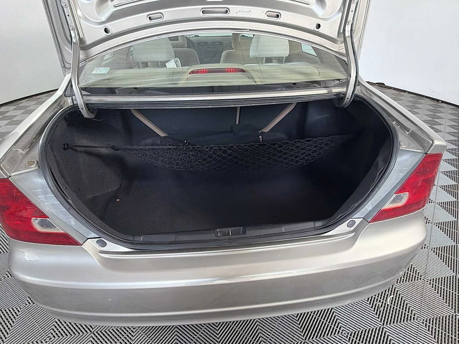 Used 2003  Honda EX image 22