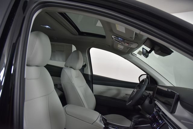 New 2026 Black Hyundai SEL Premium AWD image 16