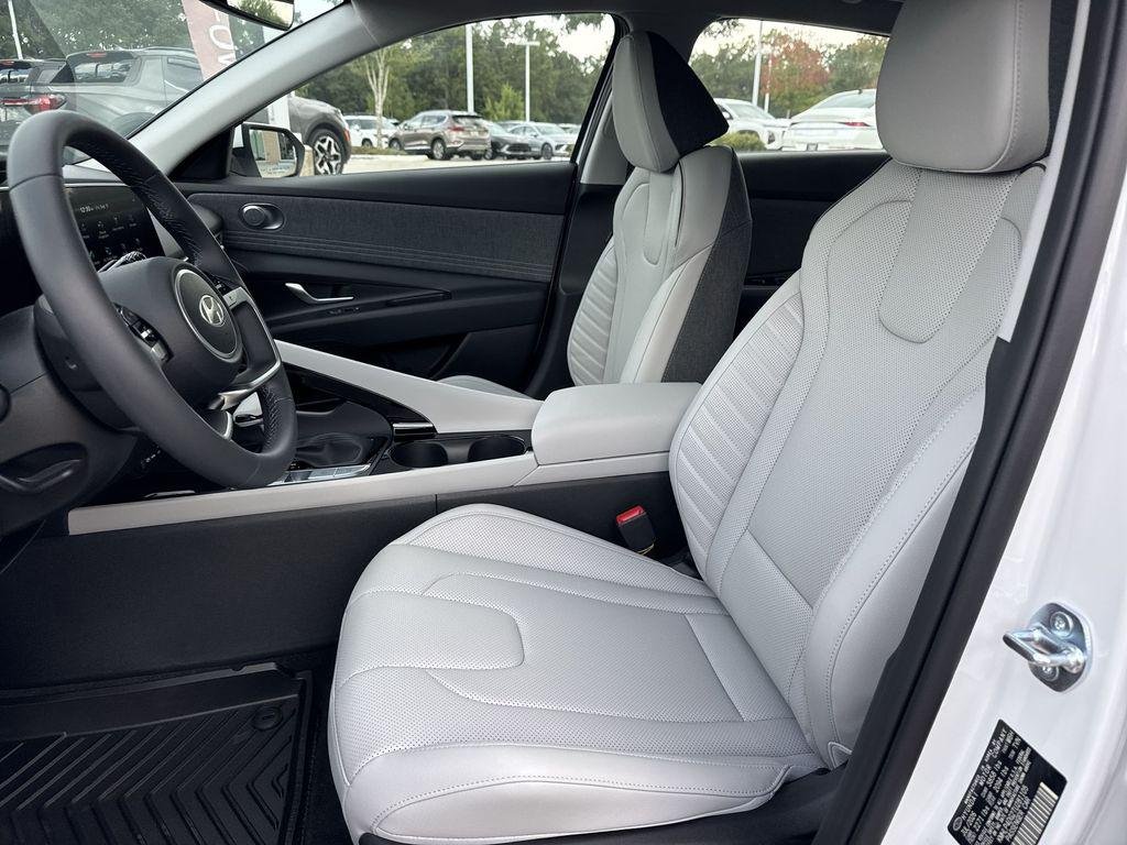New 2026 White Hyundai Limited image 13