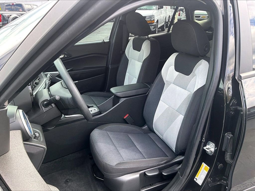 Used 2024 Black Chevrolet LS image 10