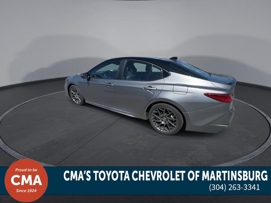 Used 2025 Heavy Metal w/Midnight Black Metallic Roof Toyota XSE image 6