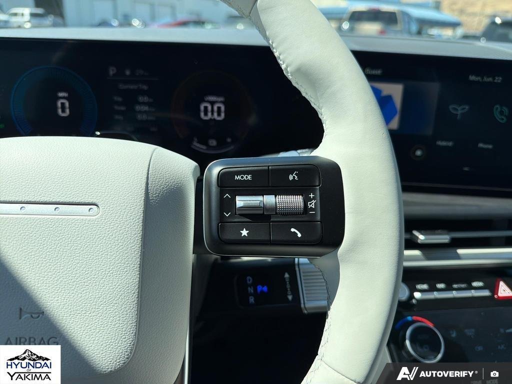 New 2026 Phantom Black Hyundai SEL image 16