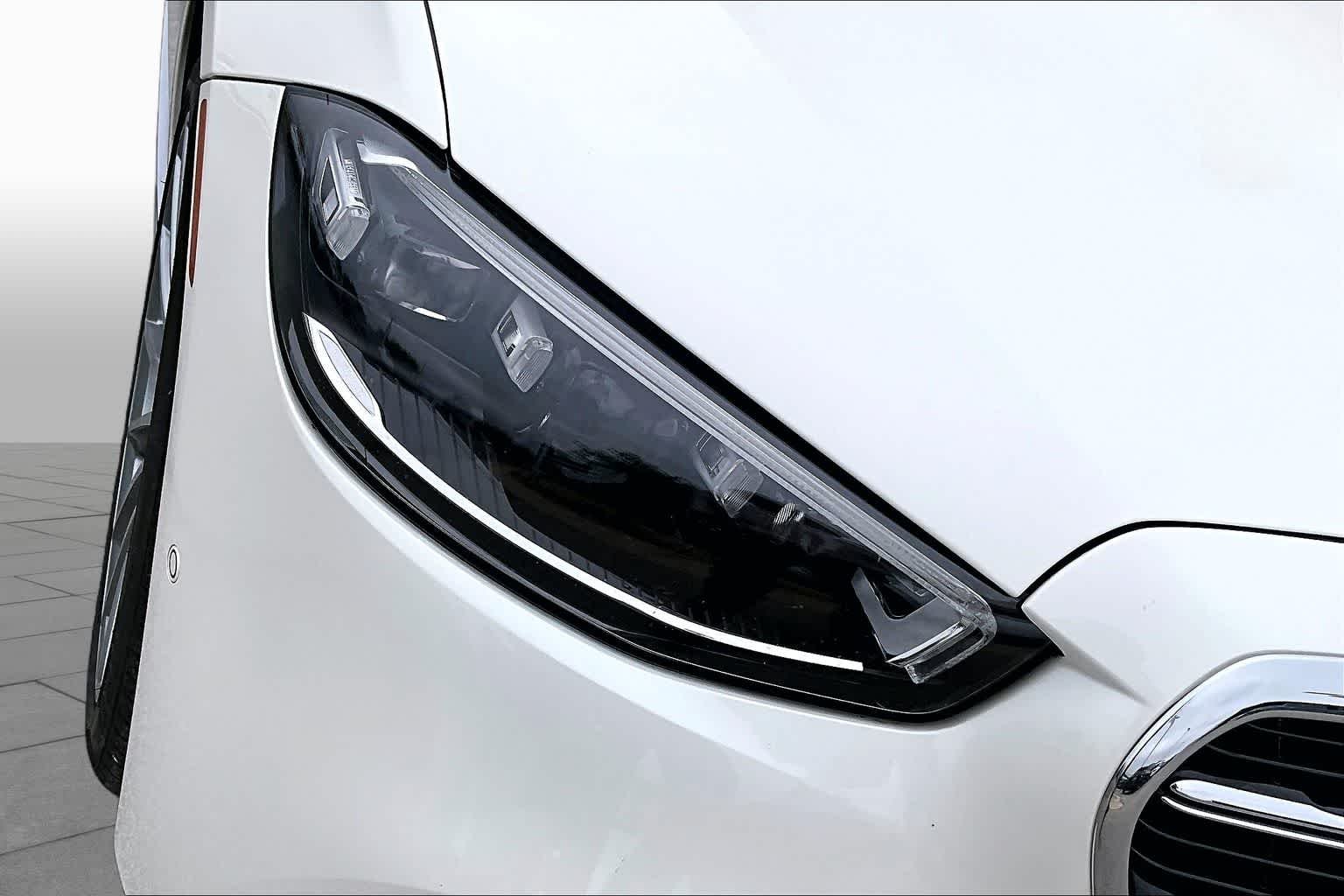 Used 2023 MANUFAKTUR Diamond White Mercedes-Benz S 500 image 28