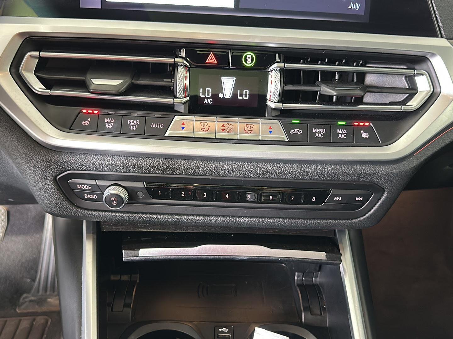 Used 2020 Black Sapphire Metallic BMW 330i xDrive image 20