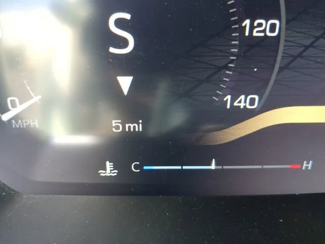 New 2026 Summit White GMC SLT image 18