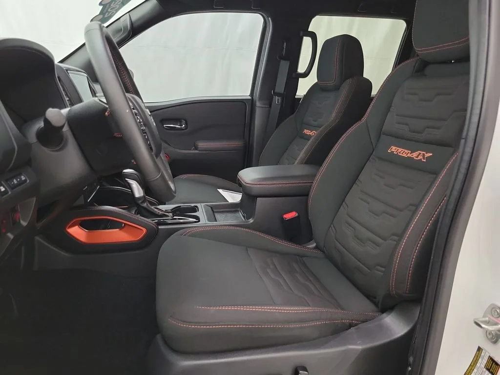 2024 Nissan Frontier PRO-4X - Photo 9