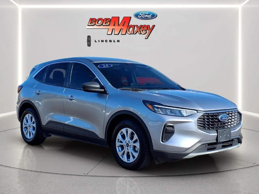Used 2024 Silver Ford Active image 3