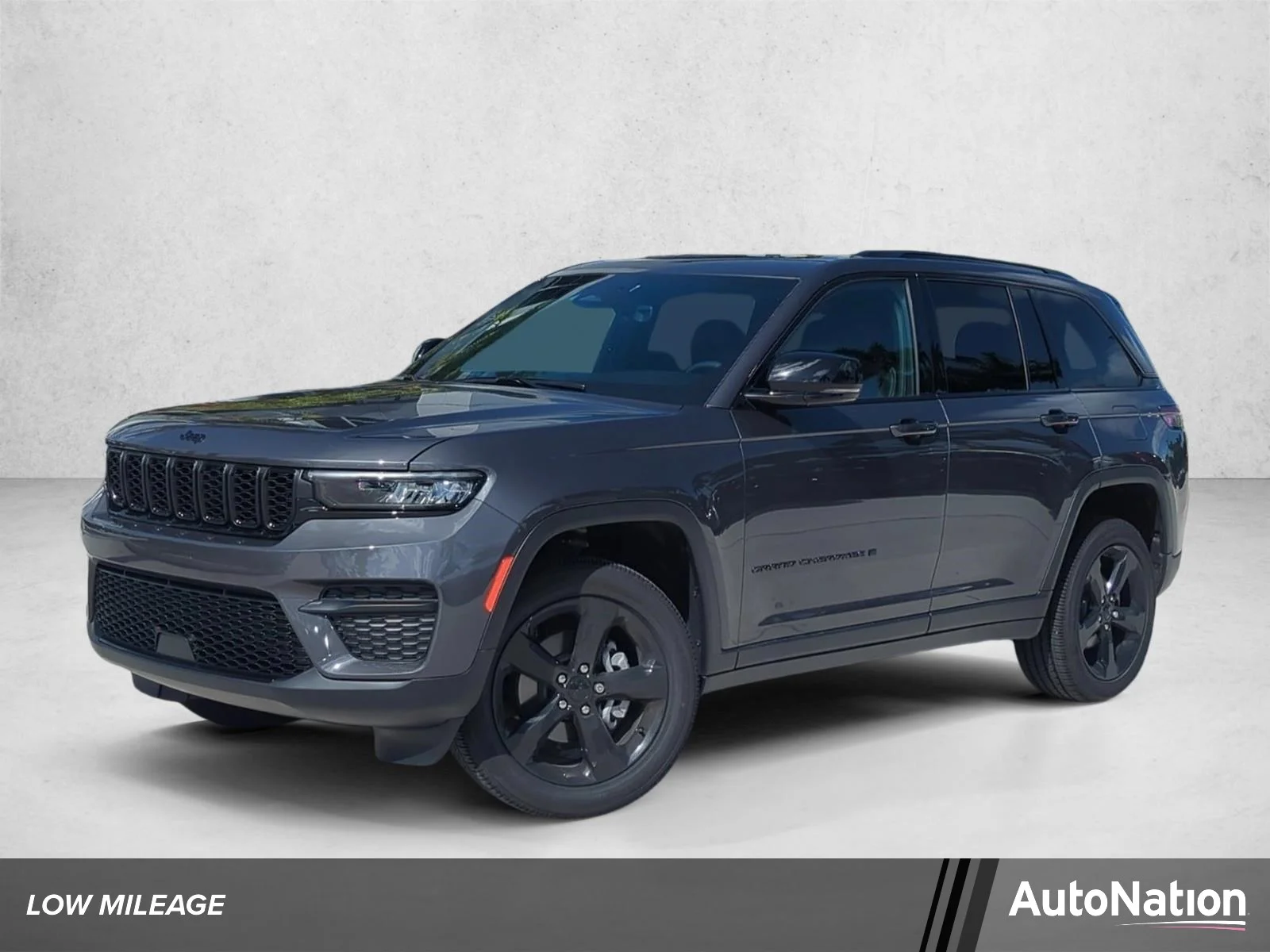 Pre-Owned 2025 Jeep Grand Cherokee Altitude X Sport Utility in