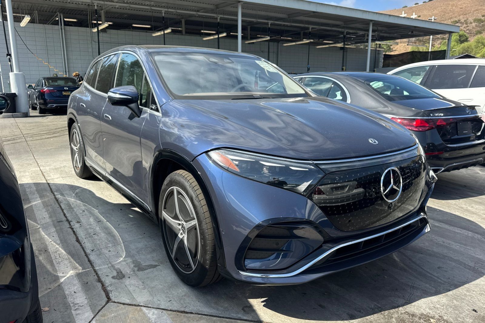 Used 2023 Blue Mercedes-Benz 450 image 5