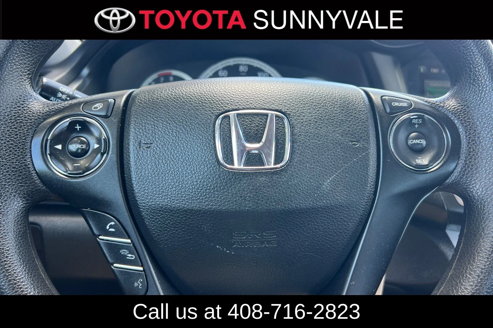 Used 2013 Black Honda LX image 25