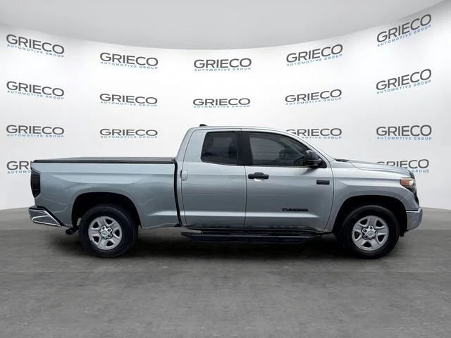 Used 2020 Silver Toyota SR5 image 8