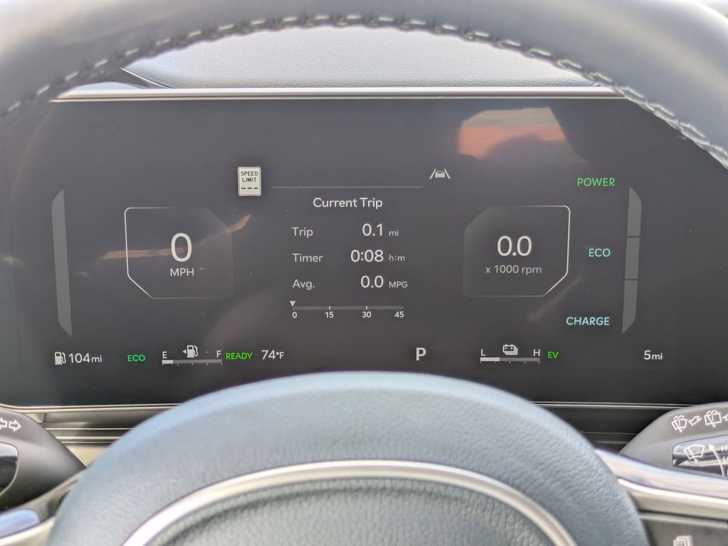 New 2026 Snow White Pearl Kia SX Prestige image 33