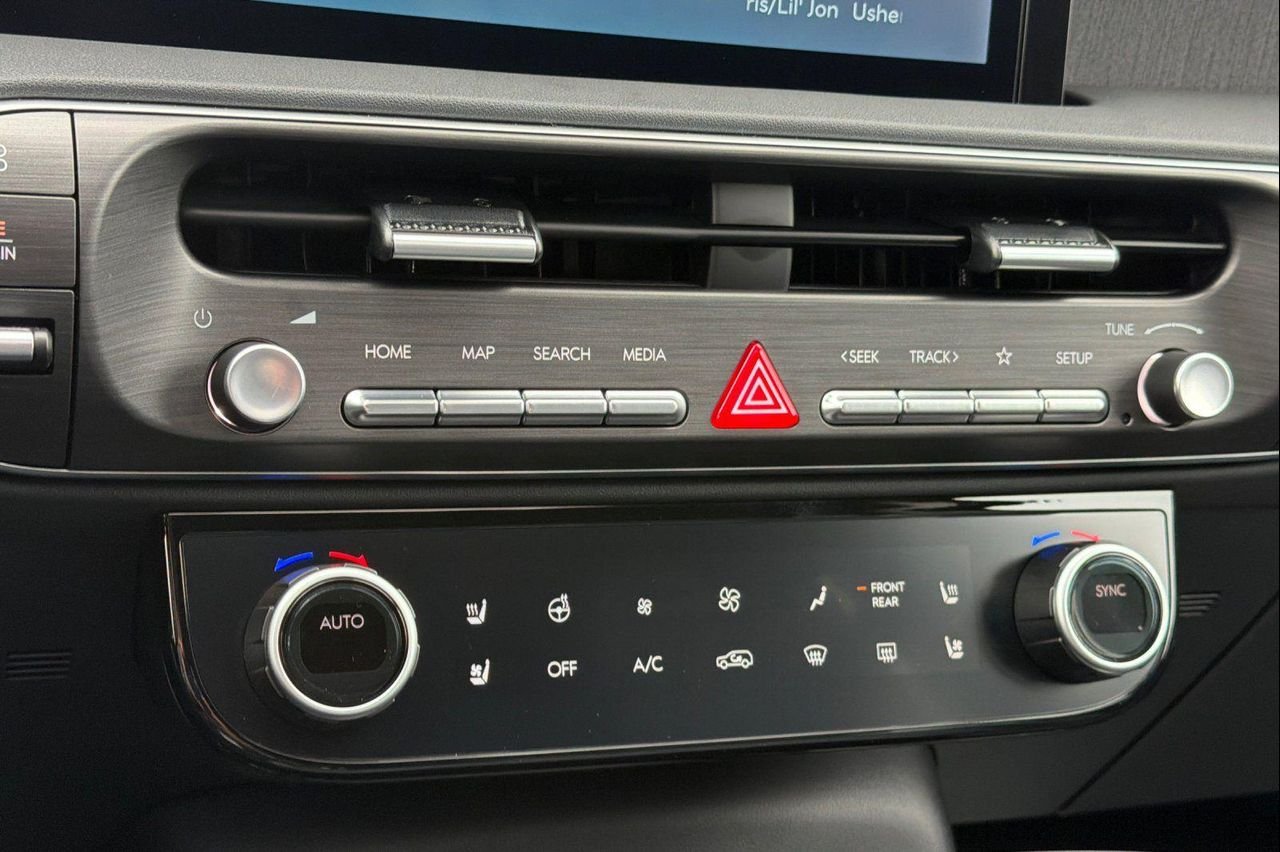 New 2026 Silver Hyundai Limited AWD image 21