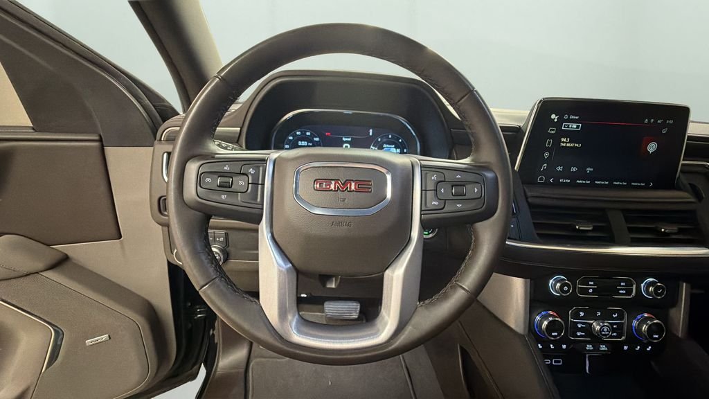Used 2024 Black GMC SLT image 12