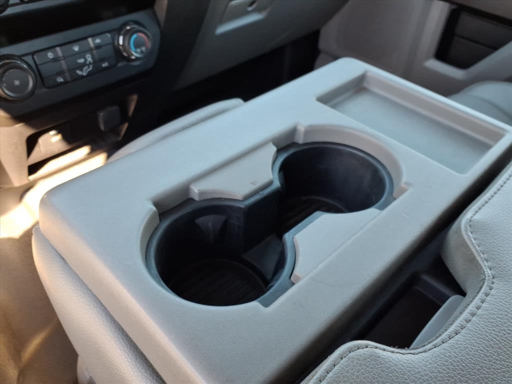 2019 Ford F-450 Super Duty Chassis Cab XL - Photo 22